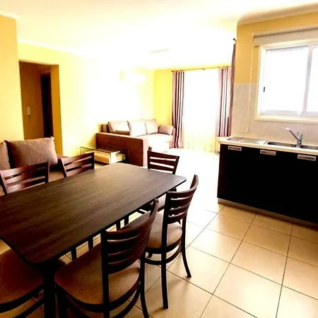 Lägenhet Apartment Dinie, One Bedroom Apartment By The Beach With Pool